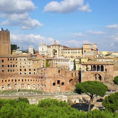 Roma Center Fori Imperiali Raffy'S Charming Suite Zewnętrze zdjęcie